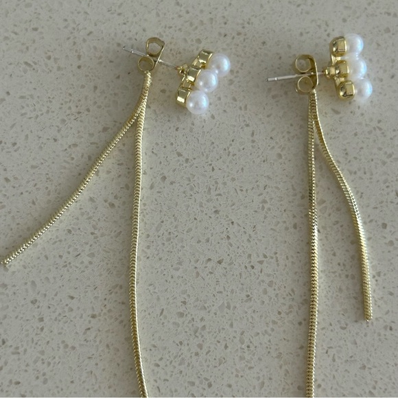 Front Back Pearl Dangling Earrings - Picture 8 of 13